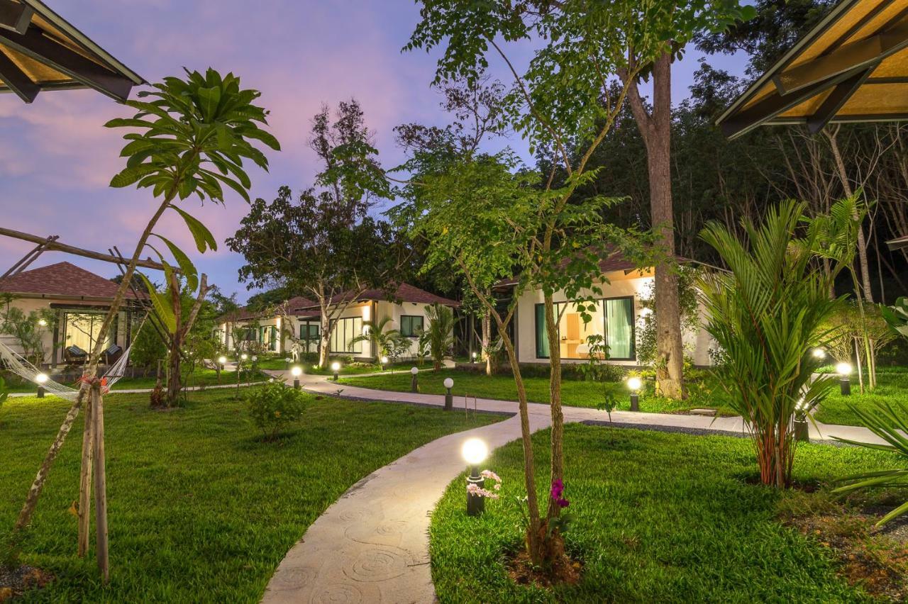 Villa Garden View